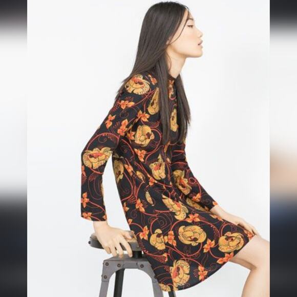 Zara Dresses & Skirts - Zara Floral Print Flounce Dress Small